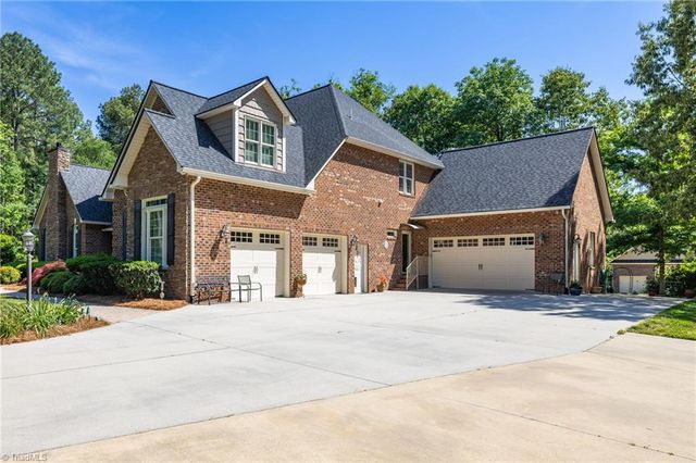 1147 NC Highway 62 W, High Point, NC 27263