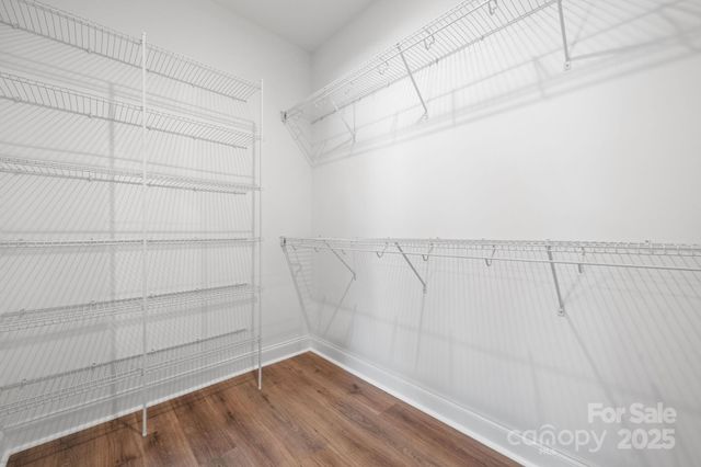 121 31st Avenue NW, Hickory, NC 28601