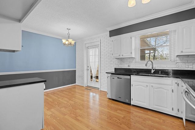 604 Highland View Ct, Hermitage, TN 37076
