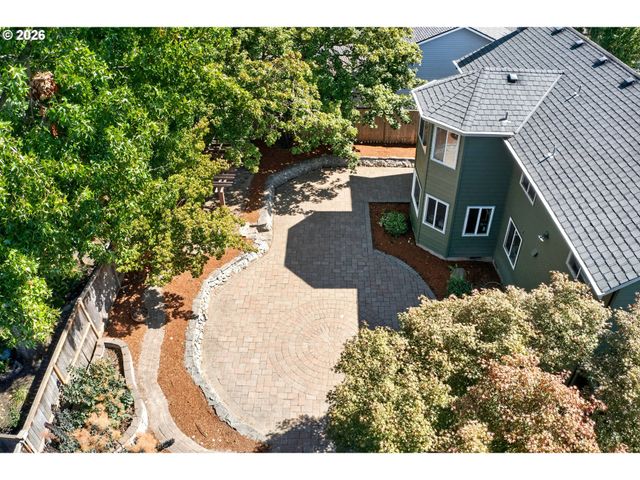 12701 Sw SORREL DOCK Ct, Portland, OR 97223