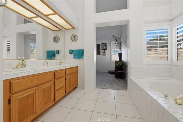 5935 Kings Ranch, Riverside, CA 92505