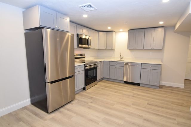 909 North Street A, Randolph, MA 02368