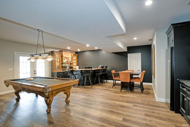 8633 Copper Creek Drive, Newburgh, IN 47630