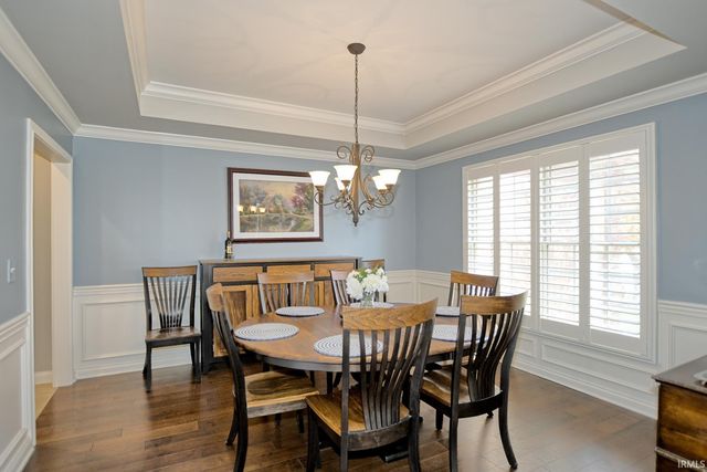 8633 Copper Creek Drive, Newburgh, IN 47630