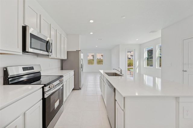 2831 MALOOF DRIVE, Davenport, FL 33837