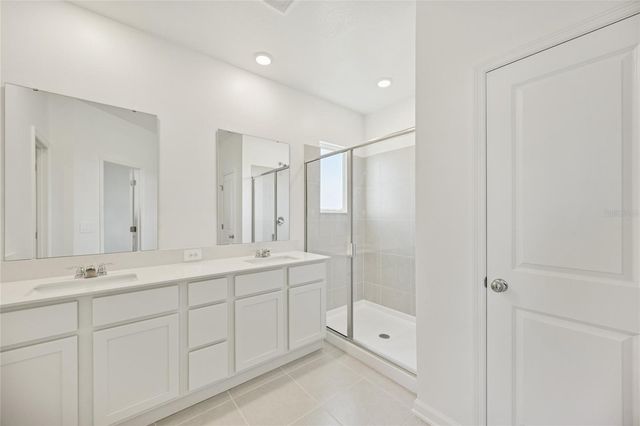 2831 MALOOF DRIVE, Davenport, FL 33837