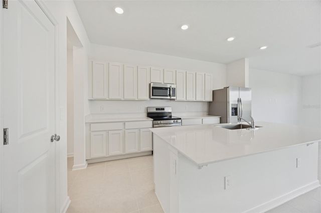 2831 MALOOF DRIVE, Davenport, FL 33837