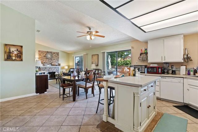 37513 Rosewood, Palmdale, CA 93550
