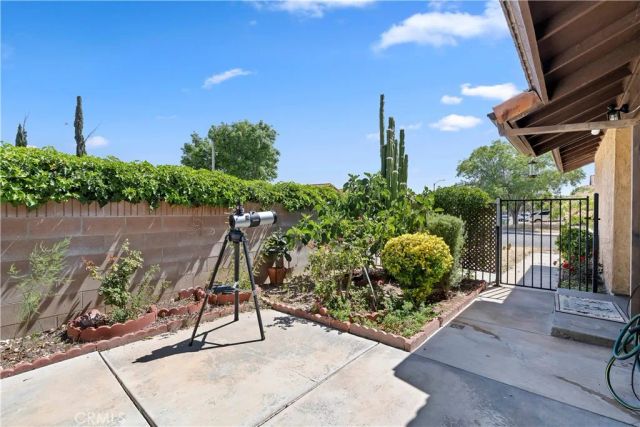 37513 Rosewood, Palmdale, CA 93550