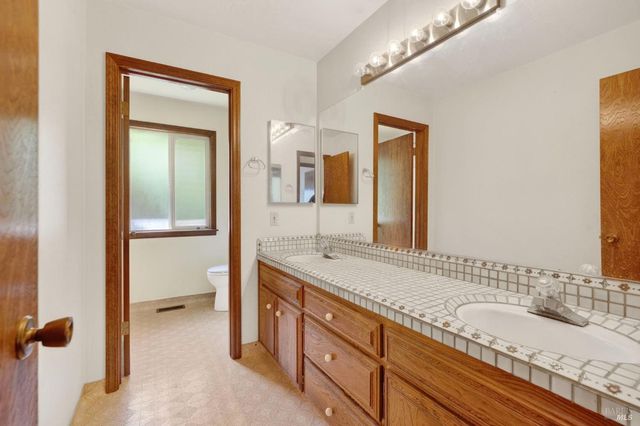 170 Irwin St, San Rafael, CA 94901