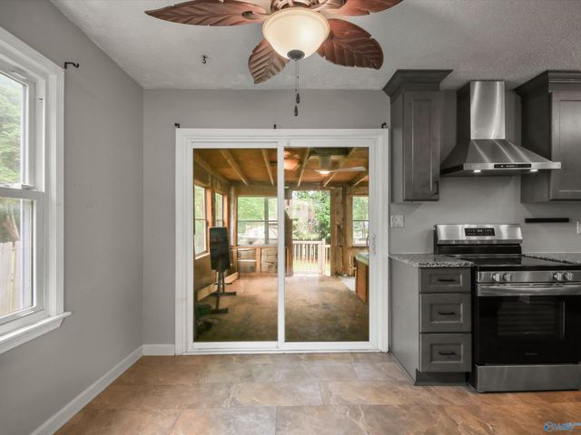5008 Nail Road NW, Huntsville, AL 35810