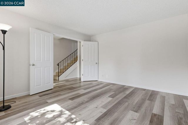 1423 Saint James Pkwy, Concord, CA 94521