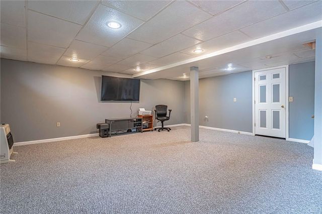 1601 Harding Circle, Whitehall Twp, PA 18052