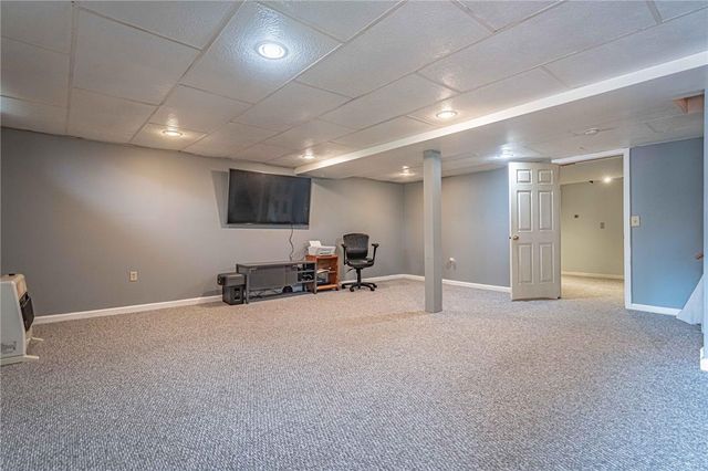 1601 Harding Circle, Whitehall Twp, PA 18052