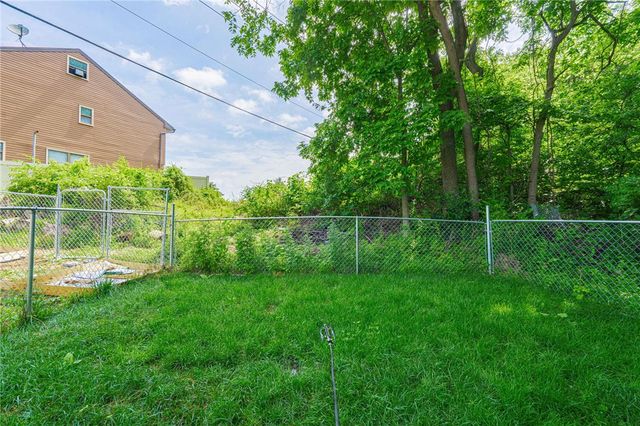 1601 Harding Circle, Whitehall Twp, PA 18052