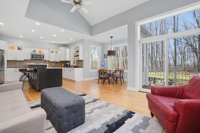 7049 Turkey Glen Trail, Cooper Twp, MI 49009