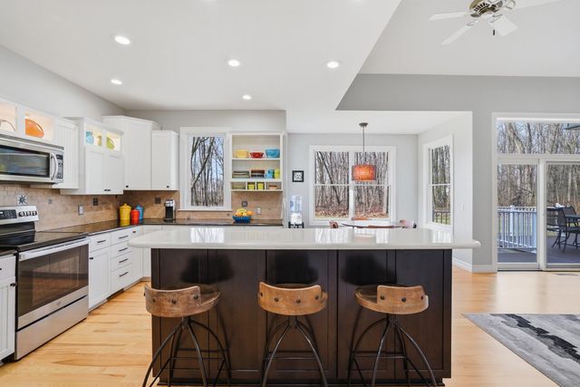 7049 Turkey Glen Trail, Cooper Twp, MI 49009