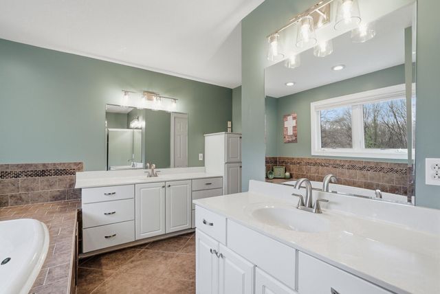 7049 Turkey Glen Trail, Cooper Twp, MI 49009