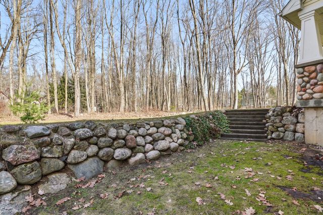 7049 Turkey Glen Trail, Cooper Twp, MI 49009