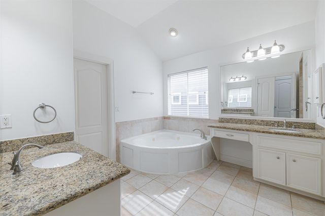 702 Asbury Street, Houston, TX 77007