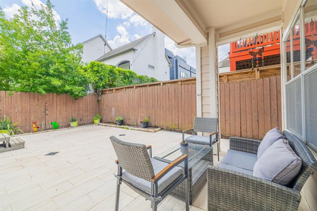 702 Asbury Street, Houston, TX 77007