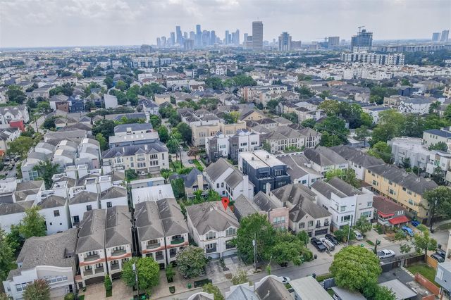 702 Asbury Street, Houston, TX 77007