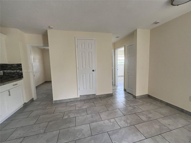 2760 SW 2nd St C, Fort Lauderdale, FL 33312
