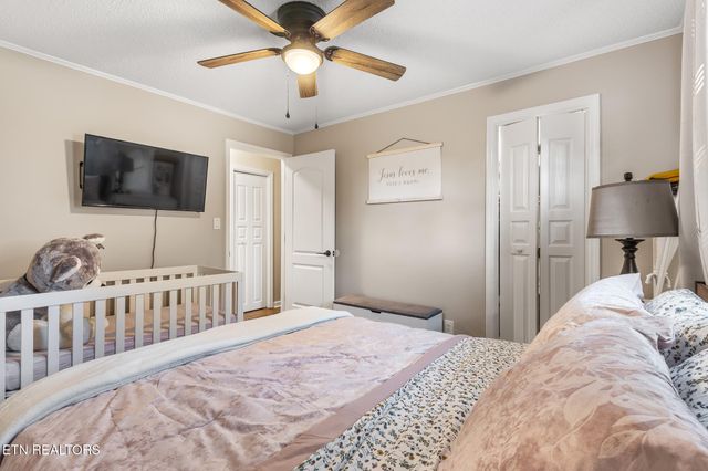 5055 NE Lake Circle Drive, Cleveland, TN 37312