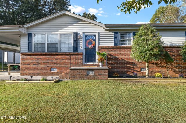 5055 NE Lake Circle Drive, Cleveland, TN 37312