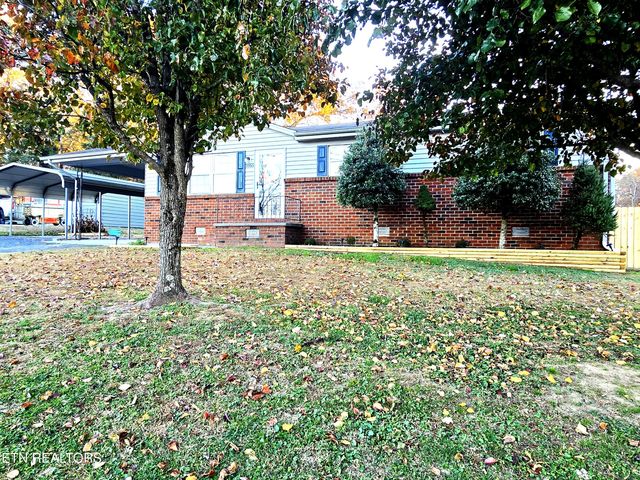 5055 NE Lake Circle Drive, Cleveland, TN 37312