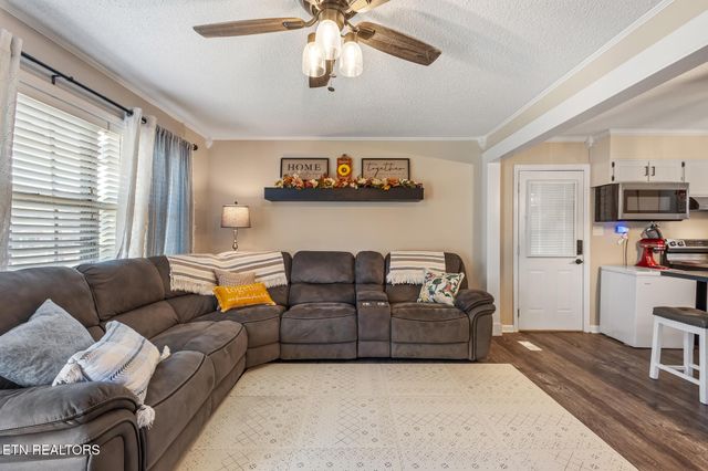 5055 NE Lake Circle Drive, Cleveland, TN 37312