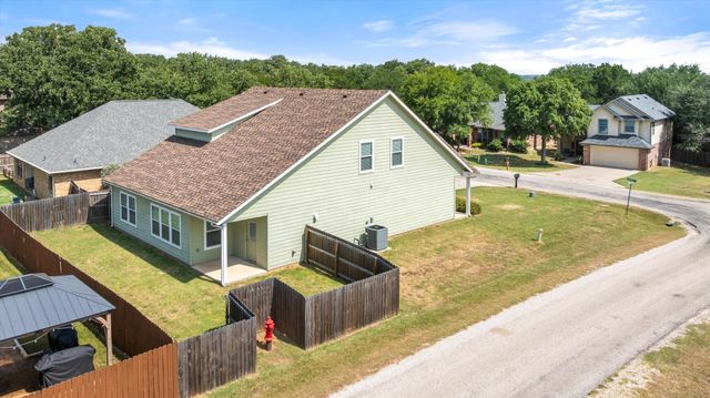 3805 Sage Court, Granbury, TX 76048