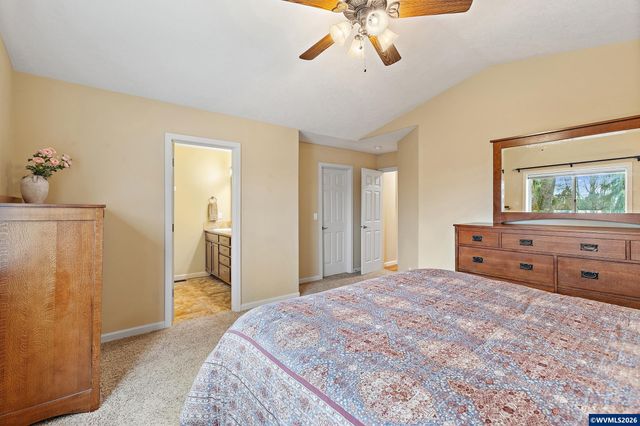 1575 Leo St NE, Keizer, OR 97303