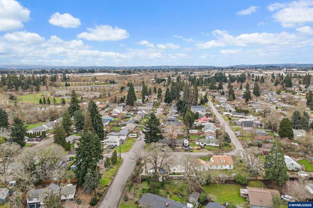 1575 Leo St NE, Keizer, OR 97303