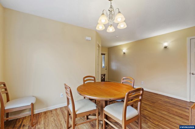 1575 Leo St NE, Keizer, OR 97303