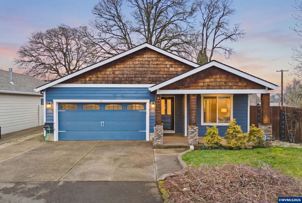 1575 Leo St NE, Keizer, OR 97303