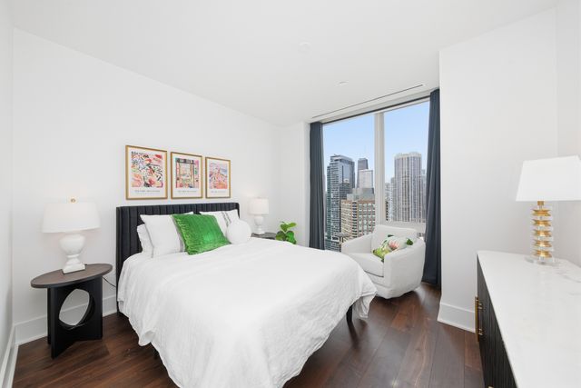 363 E Wacker Drive 2708, Chicago, IL 60601