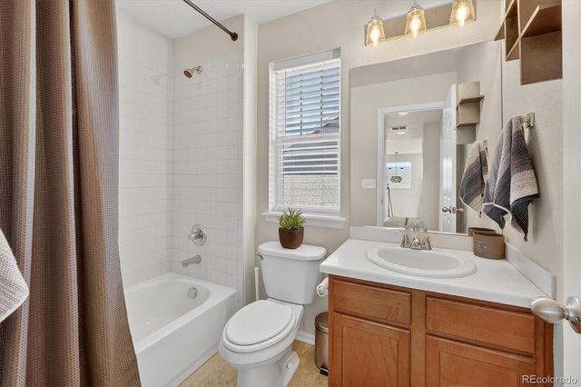 19472 E 63rd Drive, Aurora, CO 80019