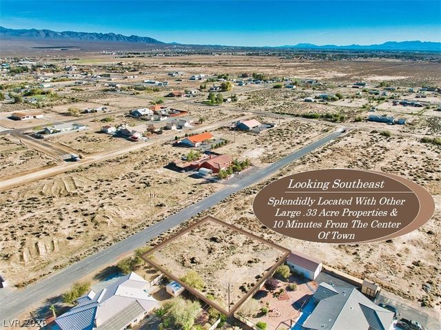 5380 Fleetwood Place, Pahrump, NV 89060