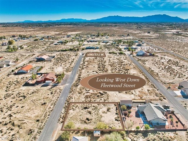 5380 Fleetwood Place, Pahrump, NV 89060