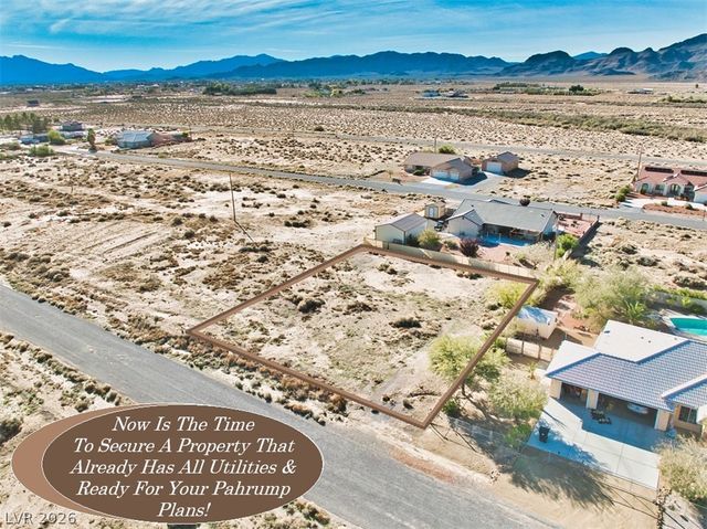 5380 Fleetwood Place, Pahrump, NV 89060