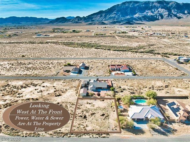5380 Fleetwood Place, Pahrump, NV 89060