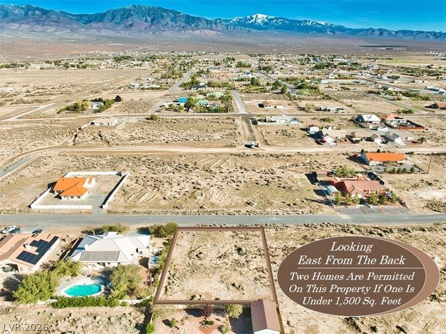 5380 Fleetwood Place, Pahrump, NV 89060