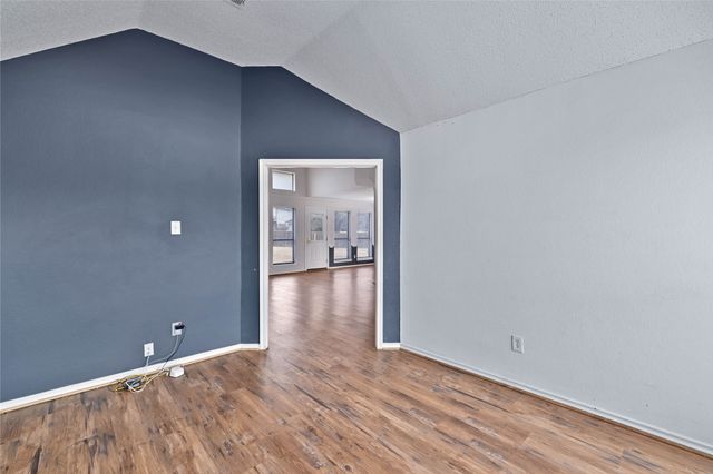 2094 Amber Court, Lewisville, TX 75067