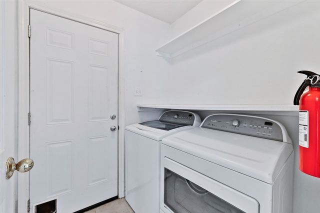 2094 Amber Court, Lewisville, TX 75067