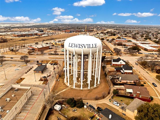 2094 Amber Court, Lewisville, TX 75067