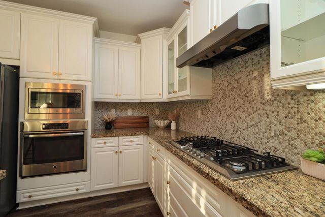 73628 Dali Court, Palm Desert, CA 92211