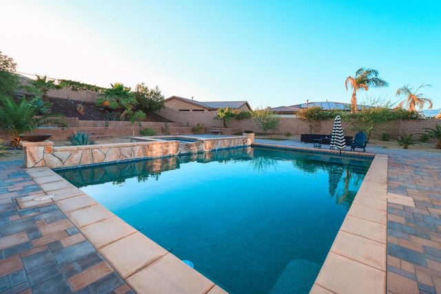 73628 Dali Court, Palm Desert, CA 92211