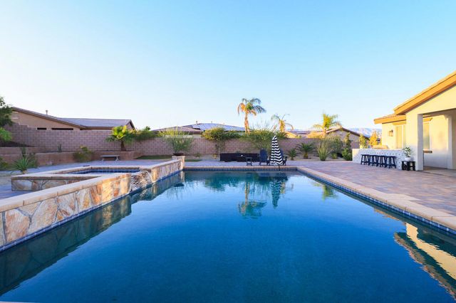 73628 Dali Court, Palm Desert, CA 92211