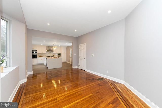 416 OAK AVE, Woodbury Heights, NJ 08097